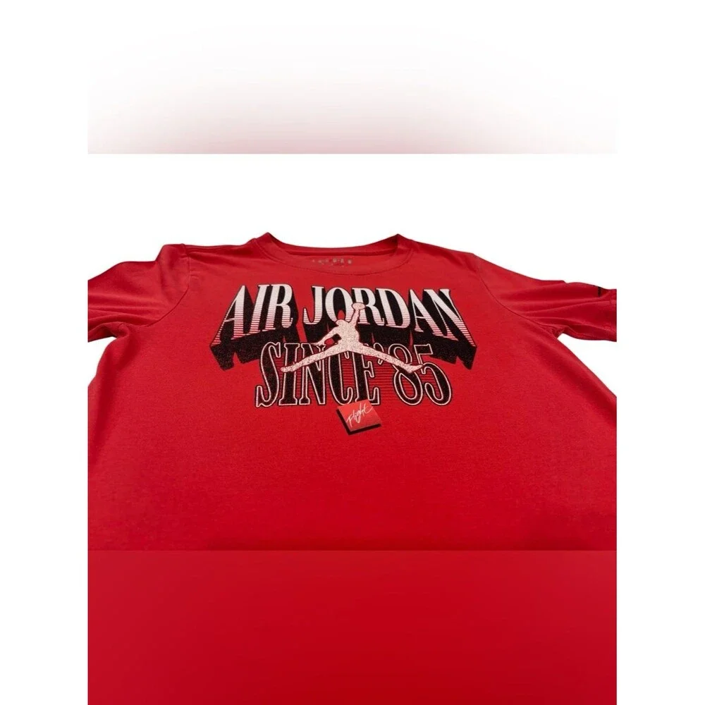 Boys Medium 10-12 Jordan Red Graphic Kids T-Shirt